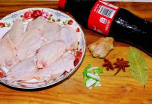 Cách làm món cánh gà sốt cola ngon đúng điệu