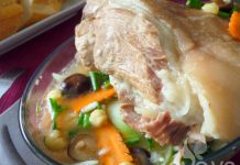 Pork leg stewed with lotus seeds