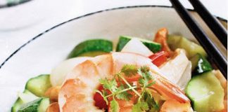 Simple dishes that are easy to make for women: both help beautiful skin and lose weight